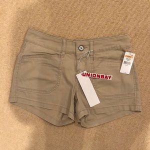 Junior’s Unionbay cargo shorts